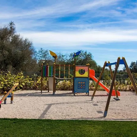 Apartment D - Luxurious & Playground & Garage