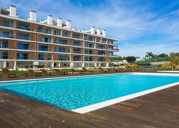 1 By Ici Algarve *
